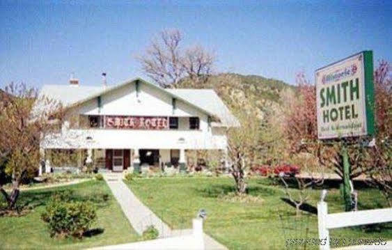 Historic Smith Hotel B&B Глендейл Экстерьер фото