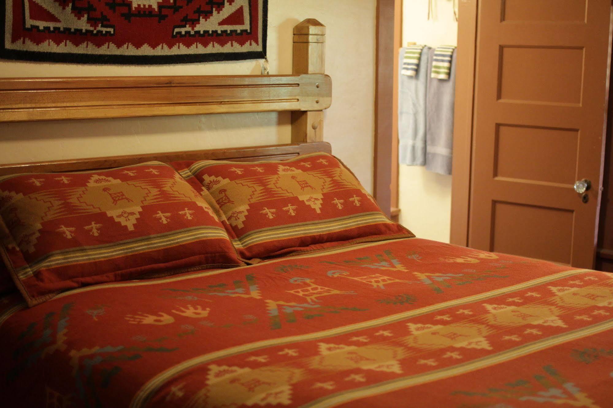 Historic Smith Hotel B&B Глендейл Экстерьер фото